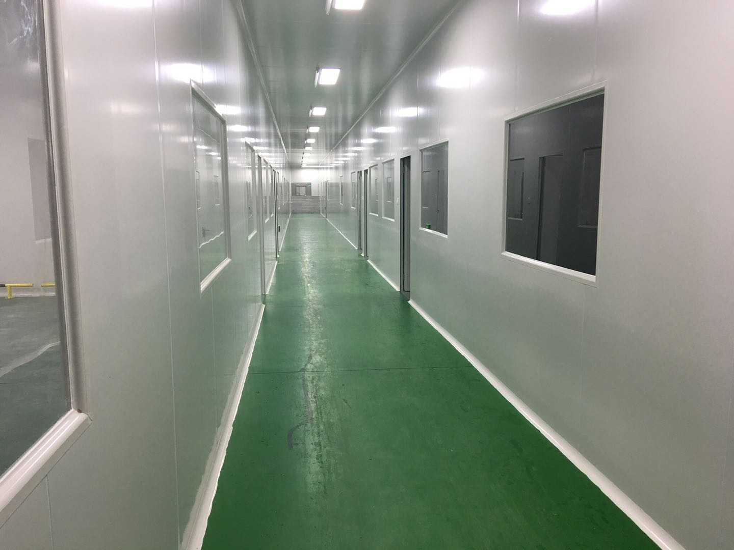 冠源食品潔凈走廊